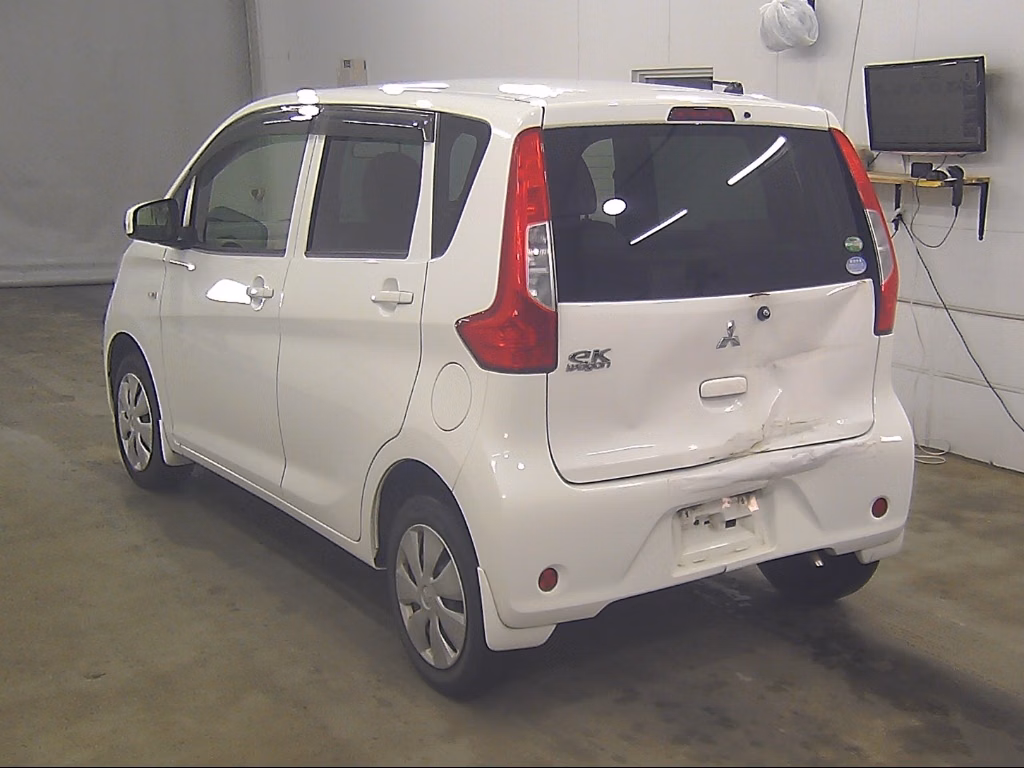 MITSUBISHI EK WAGON