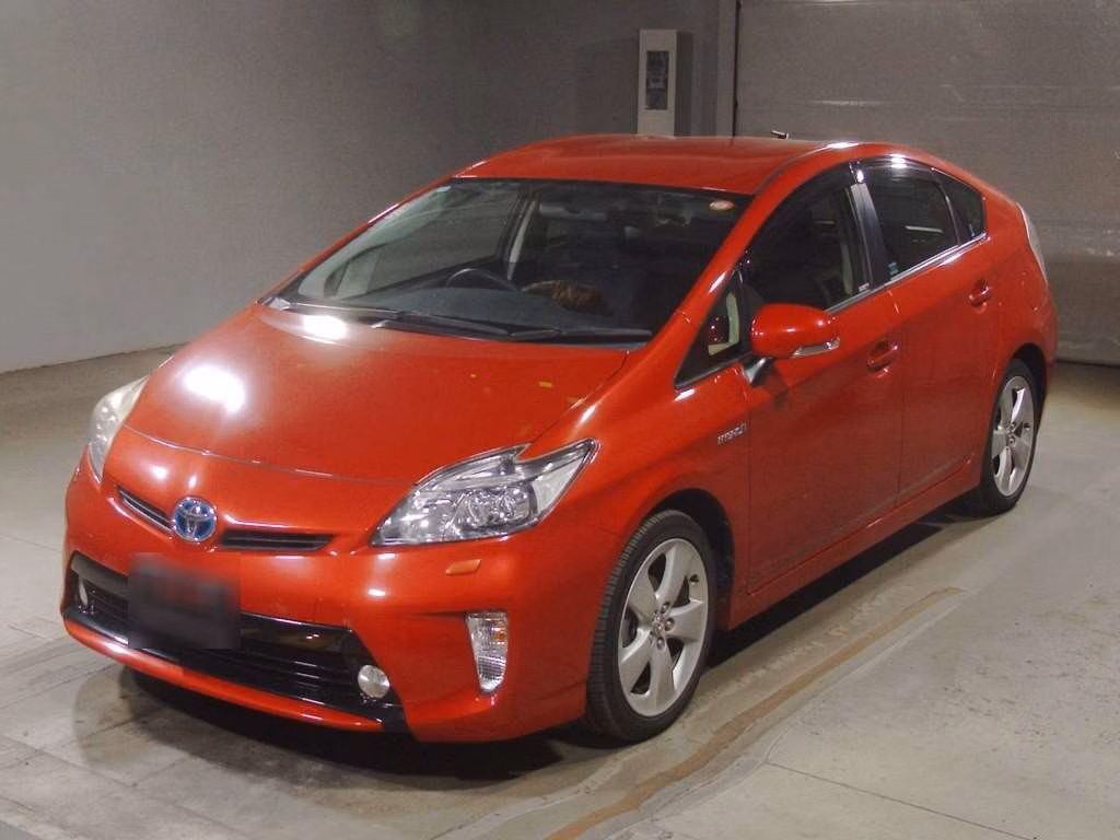 TOYOTA PRIUS