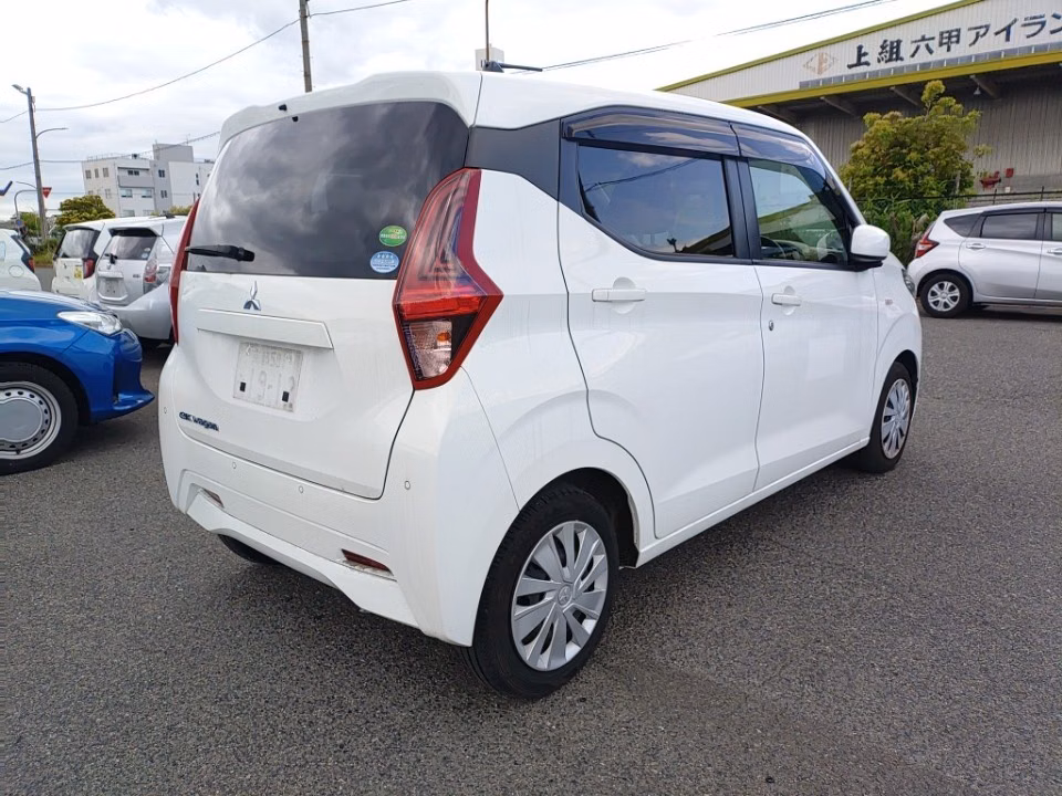MITSUBISHI EK WAGON