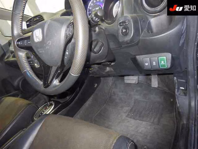 HONDA FIT SHUTTLE