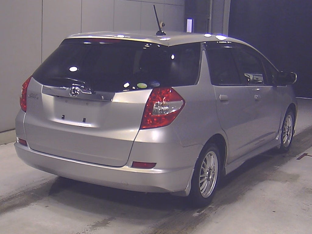 HONDA FIT SHUTTLE