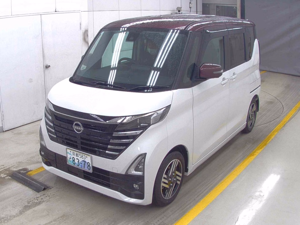NISSAN ROOX