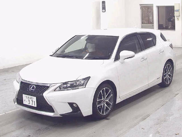 LEXUS CT200H