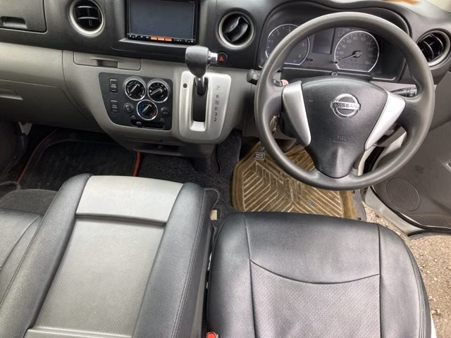 NISSAN NV350 CARAVAN