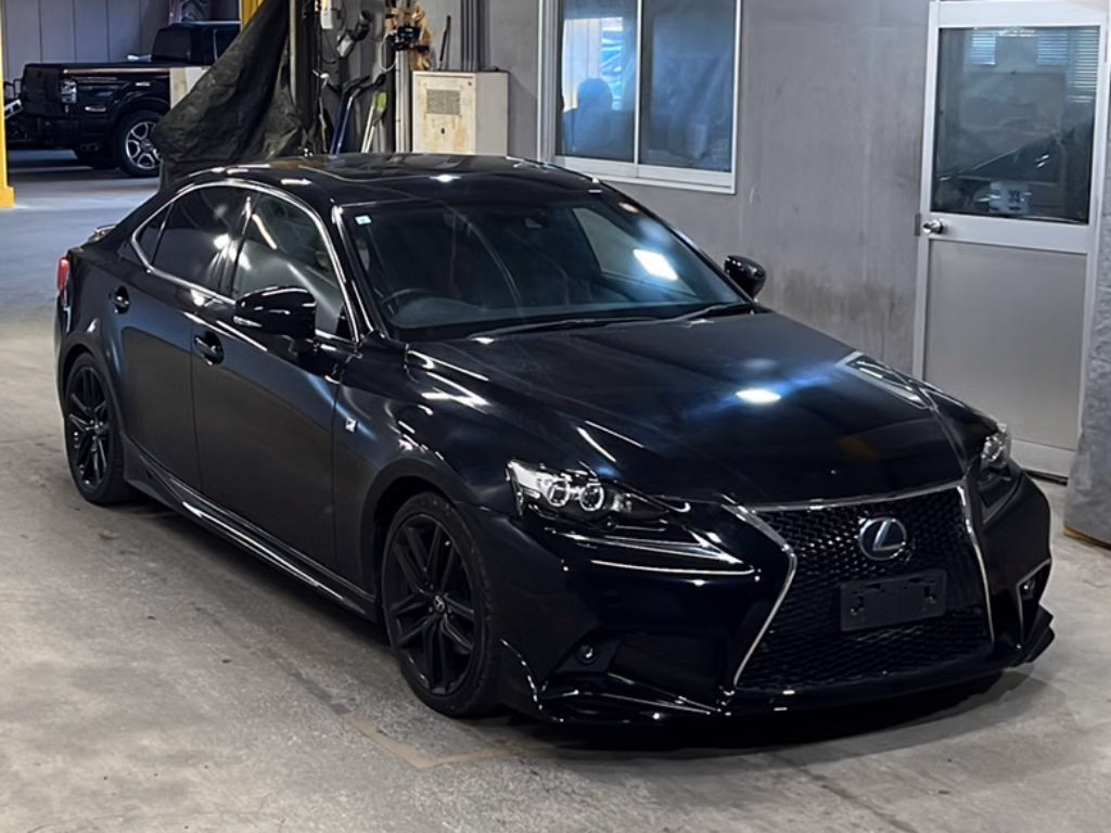 LEXUS IS300H
