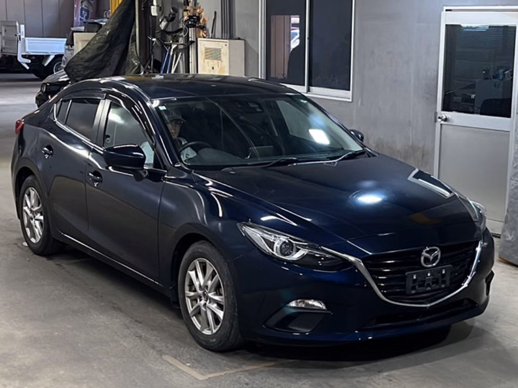 MAZDA AXELA