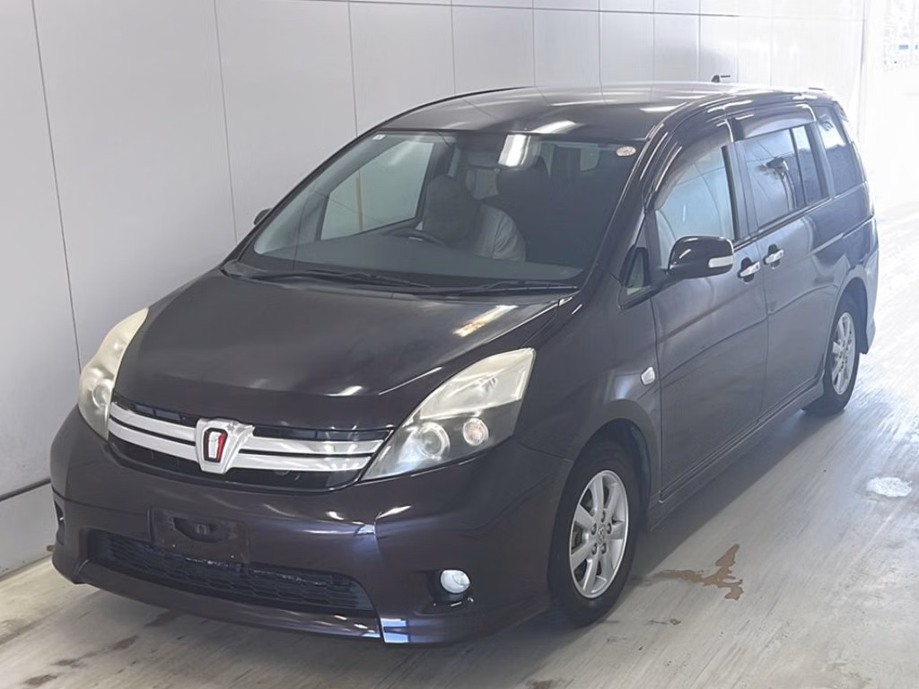 TOYOTA ISIS