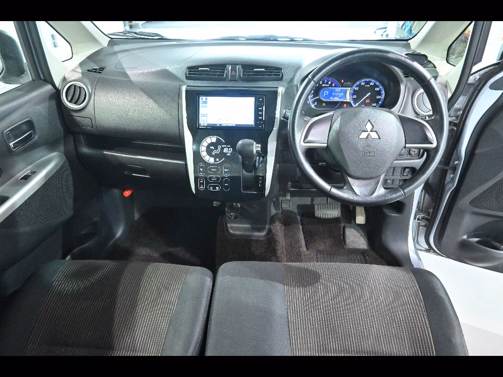 MITSUBISHI EK CUSTOM