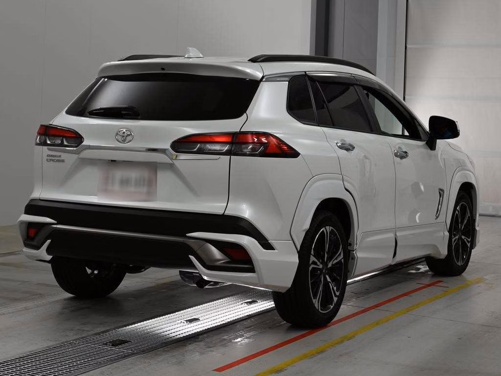 TOYOTA COROLLA CROSS