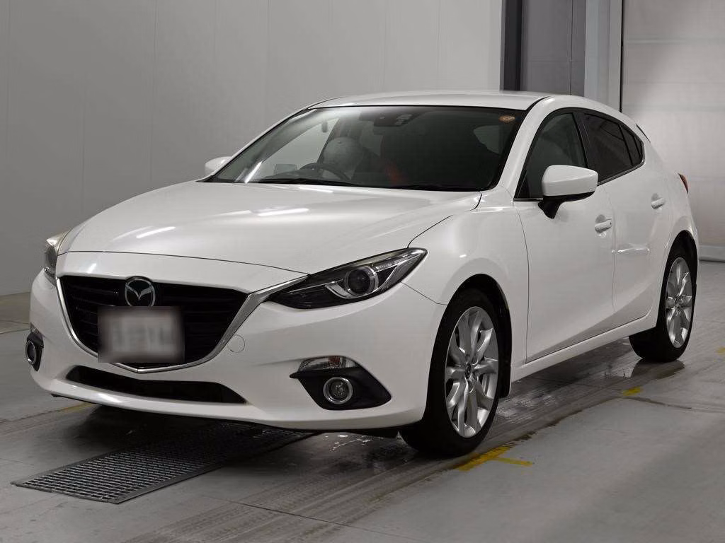 MAZDA AXELA