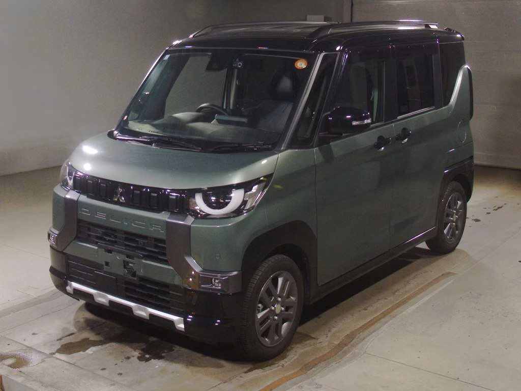 MITSUBISHI DELICA MINI