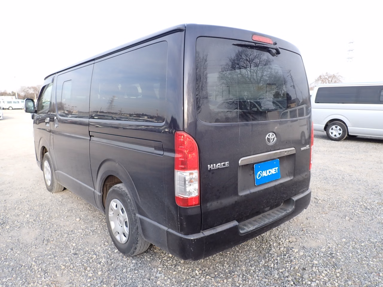 TOYOTA REGIUS ACE
