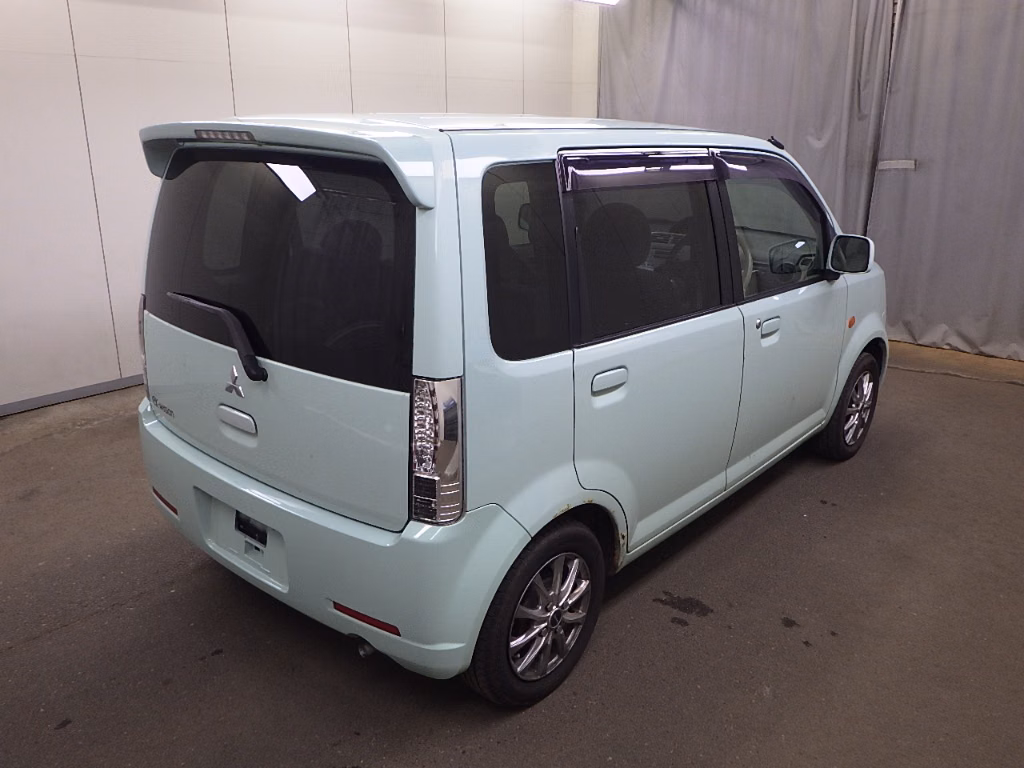 MITSUBISHI EK WAGON