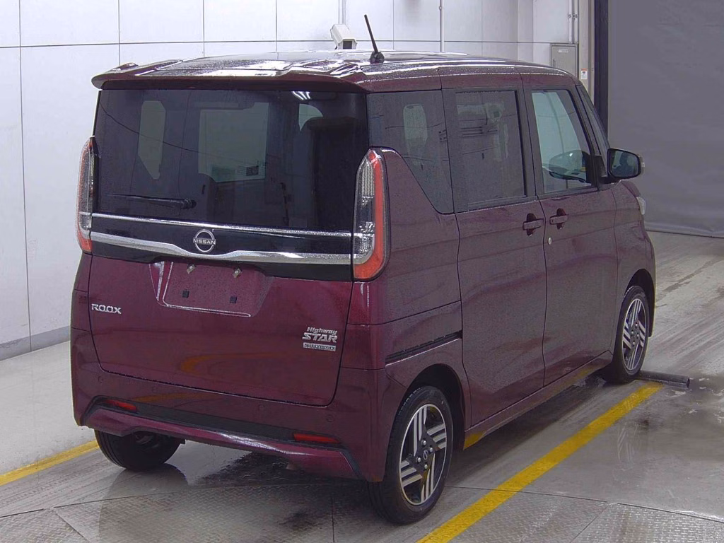 NISSAN ROOX