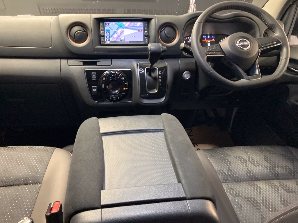 NISSAN CARAVAN