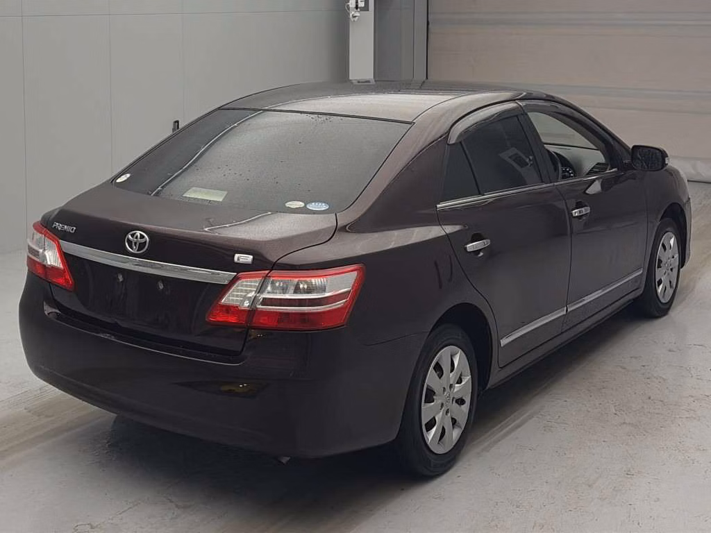 TOYOTA PREMIO