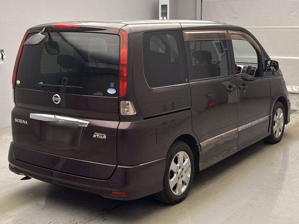 NISSAN SERENA