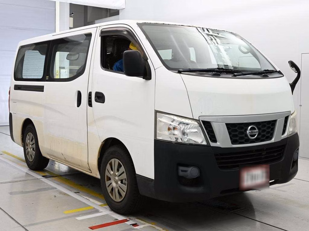 NISSAN NV350 CARAVAN