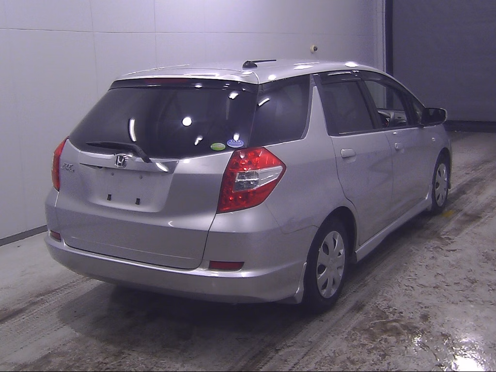 HONDA FIT SHUTTLE