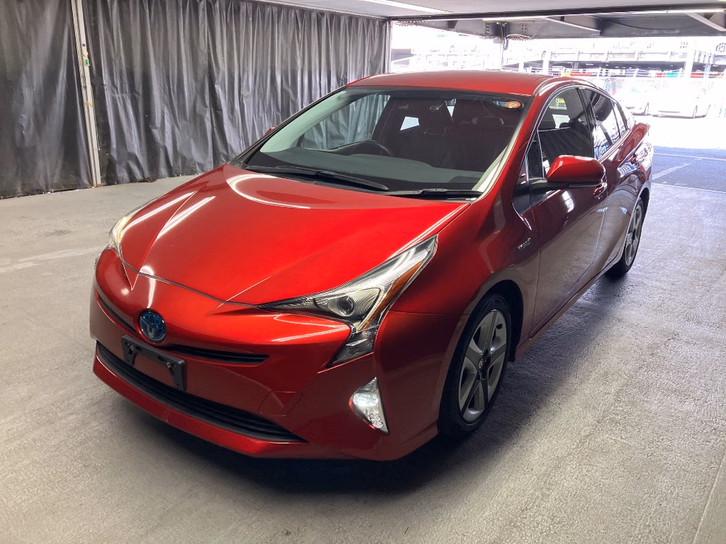 TOYOTA PRIUS