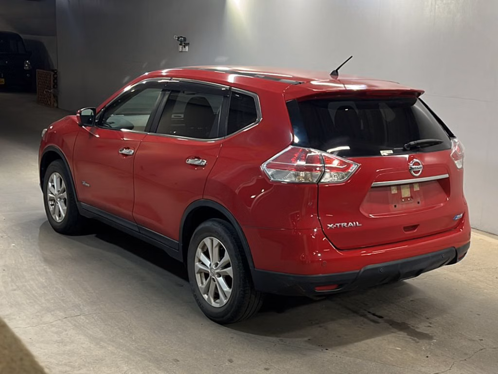 NISSAN X-TRAIL