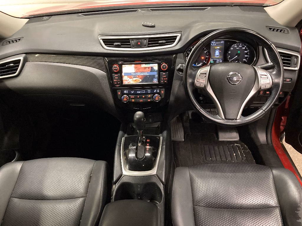 NISSAN X-TRAIL