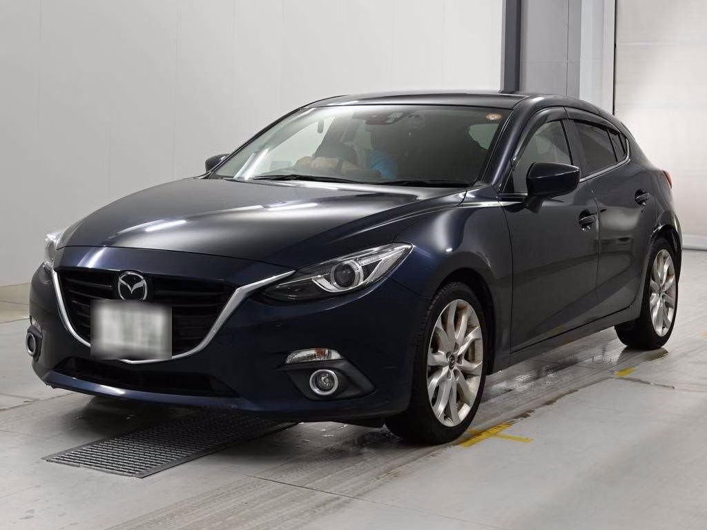 MAZDA AXELA
