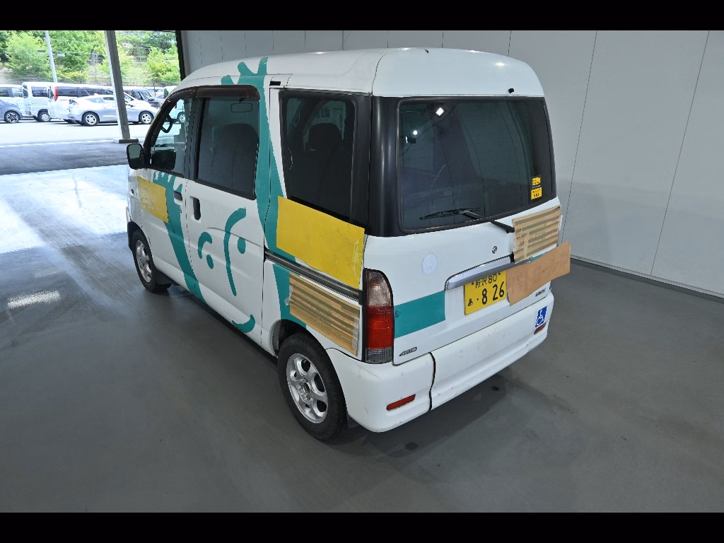 DAIHATSU ATRAI
