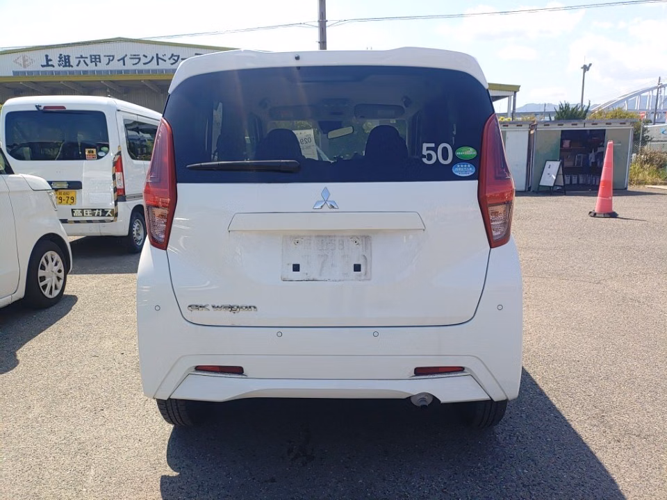 MITSUBISHI EK WAGON