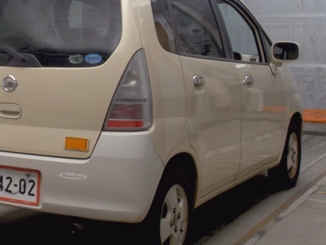 NISSAN MOCO