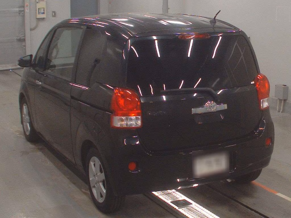 TOYOTA PORTE