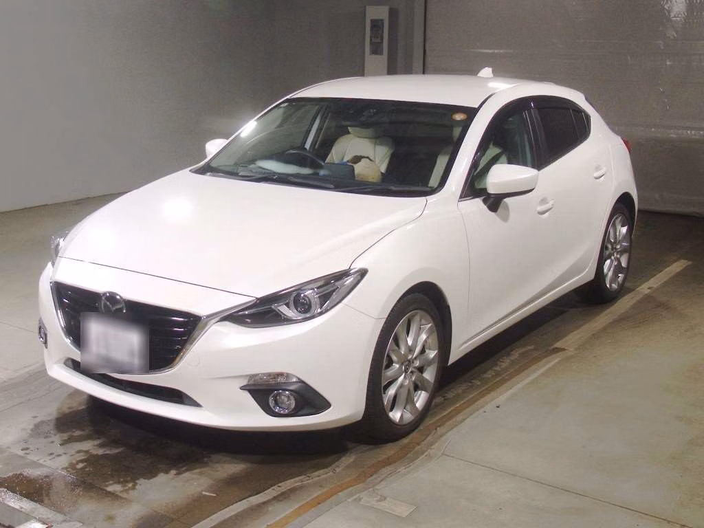 MAZDA AXELA