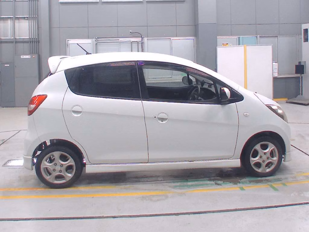 SUZUKI CERVO