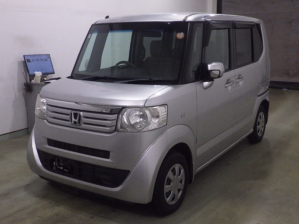 HONDA N-BOX