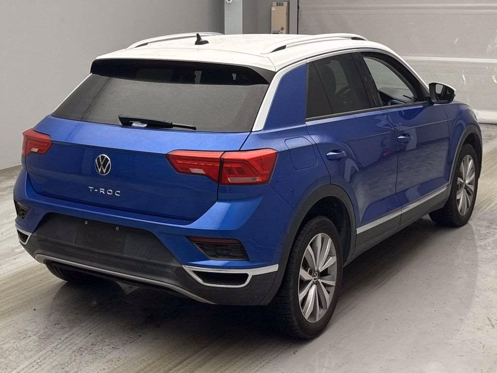 VOLKSWAGEN T-ROC