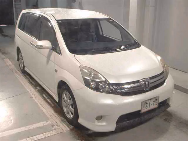 TOYOTA ISIS