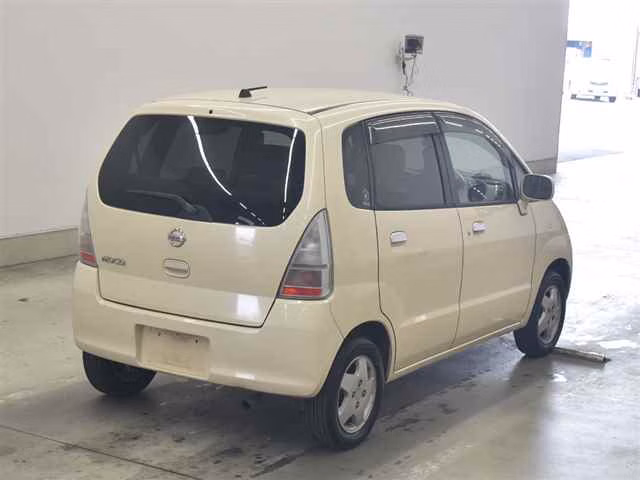 NISSAN MOCO