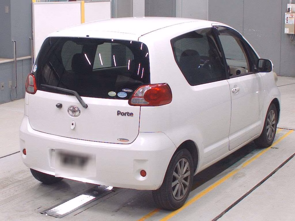 TOYOTA PORTE