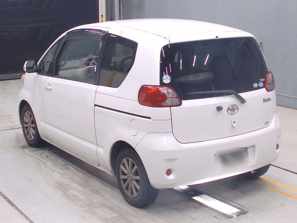 TOYOTA PORTE