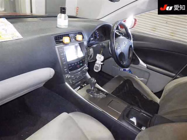 LEXUS IS250