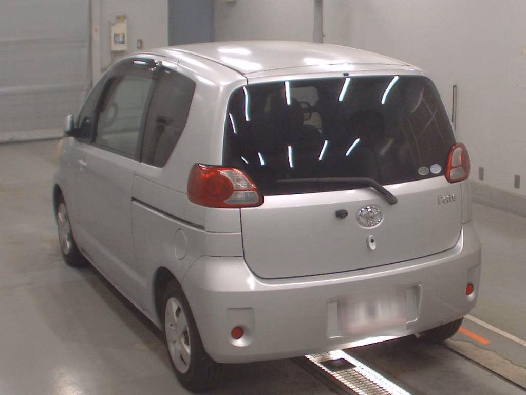 TOYOTA PORTE