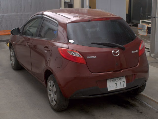MAZDA DEMIO