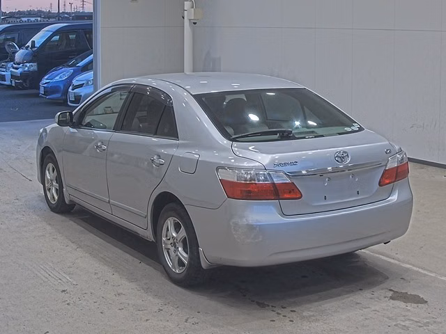 TOYOTA PREMIO