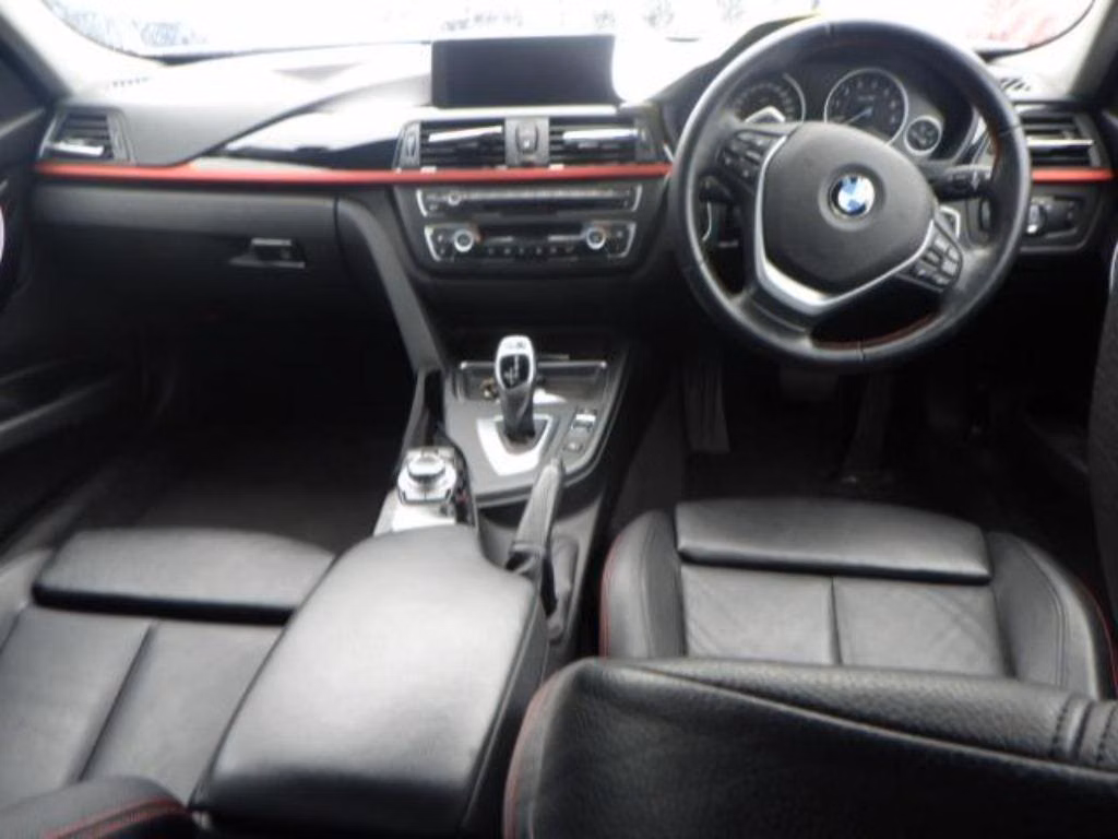 BMW 3-SERIES