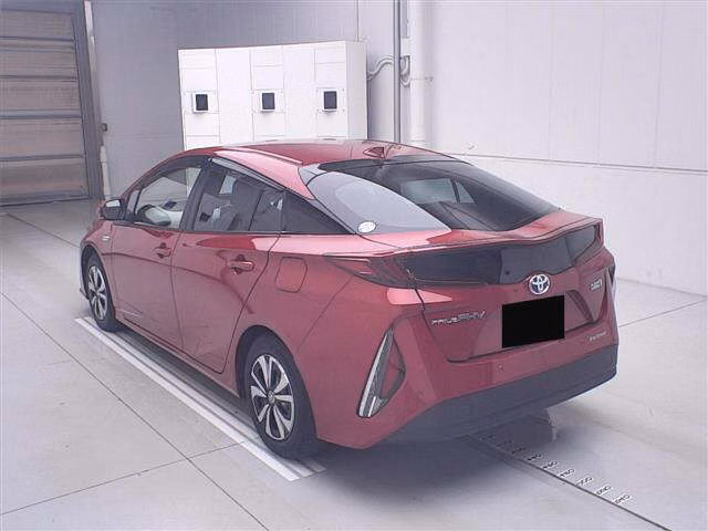 TOYOTA PRIUS PHV