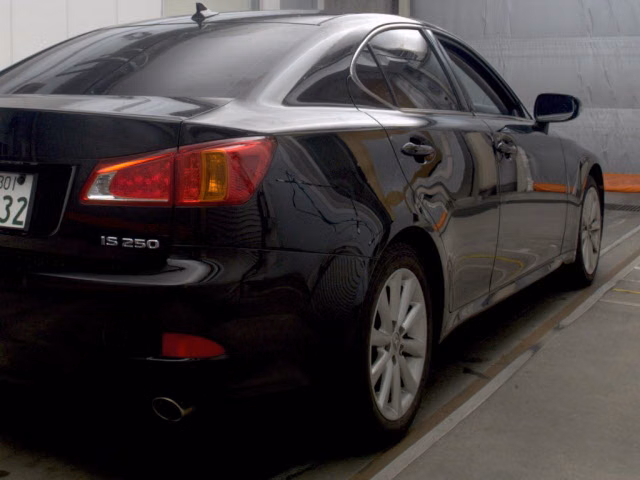 LEXUS IS250