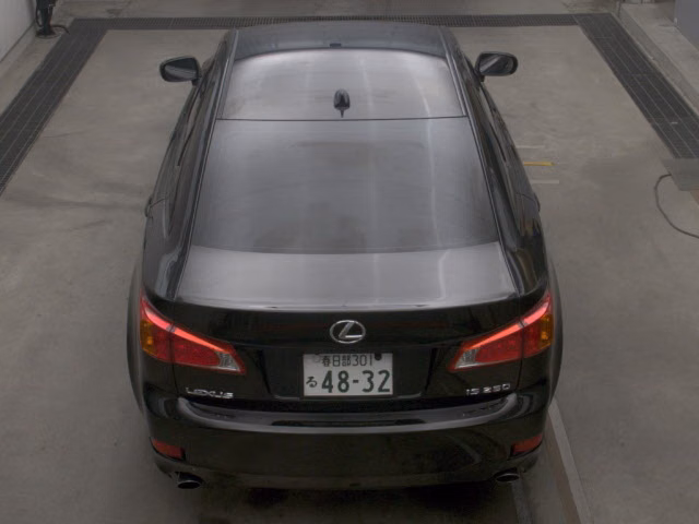 LEXUS IS250