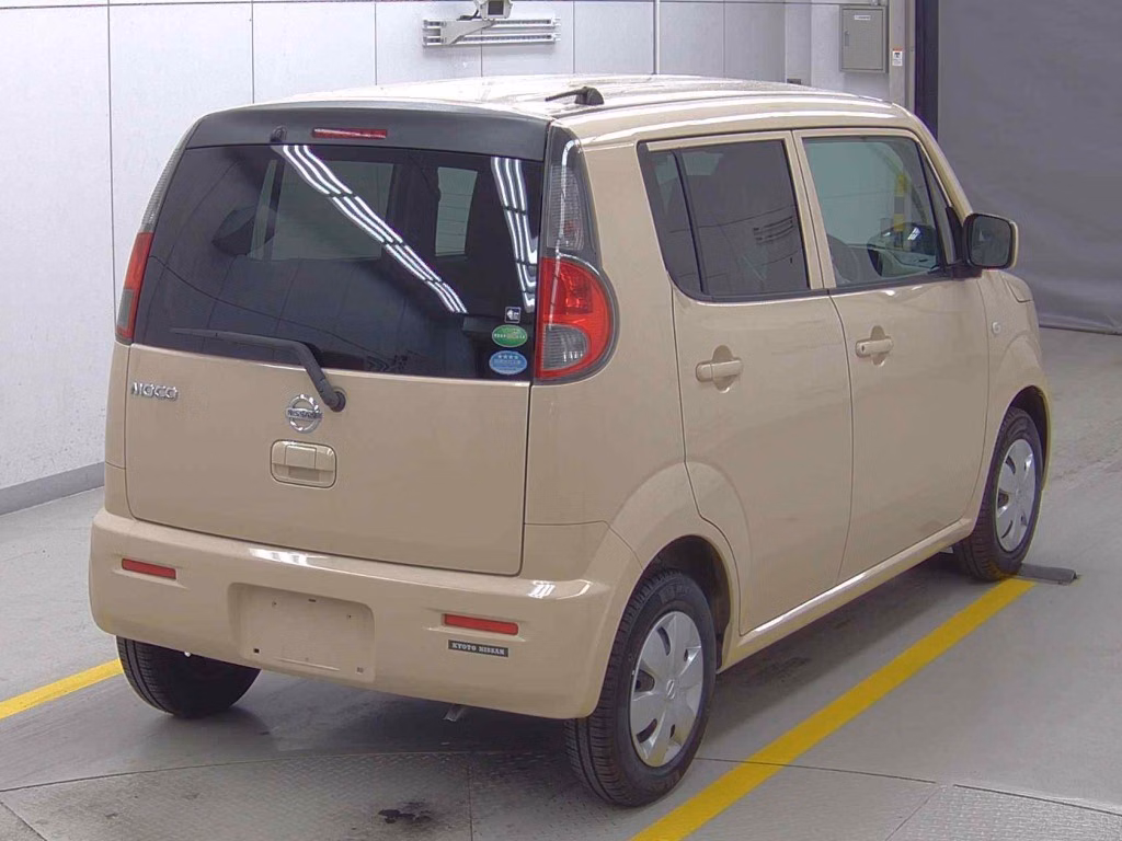 NISSAN MOCO