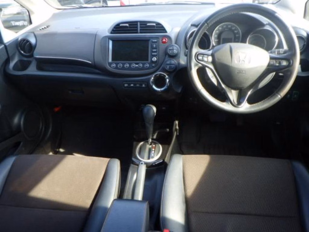 HONDA FIT SHUTTLE