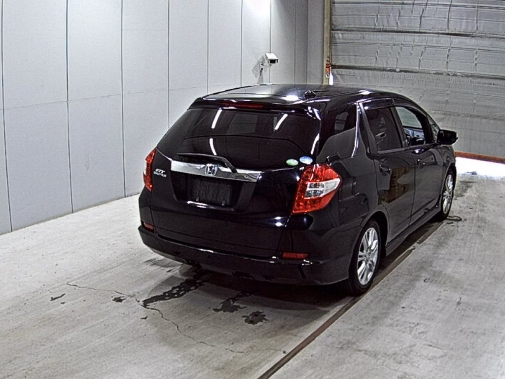 HONDA FIT SHUTTLE